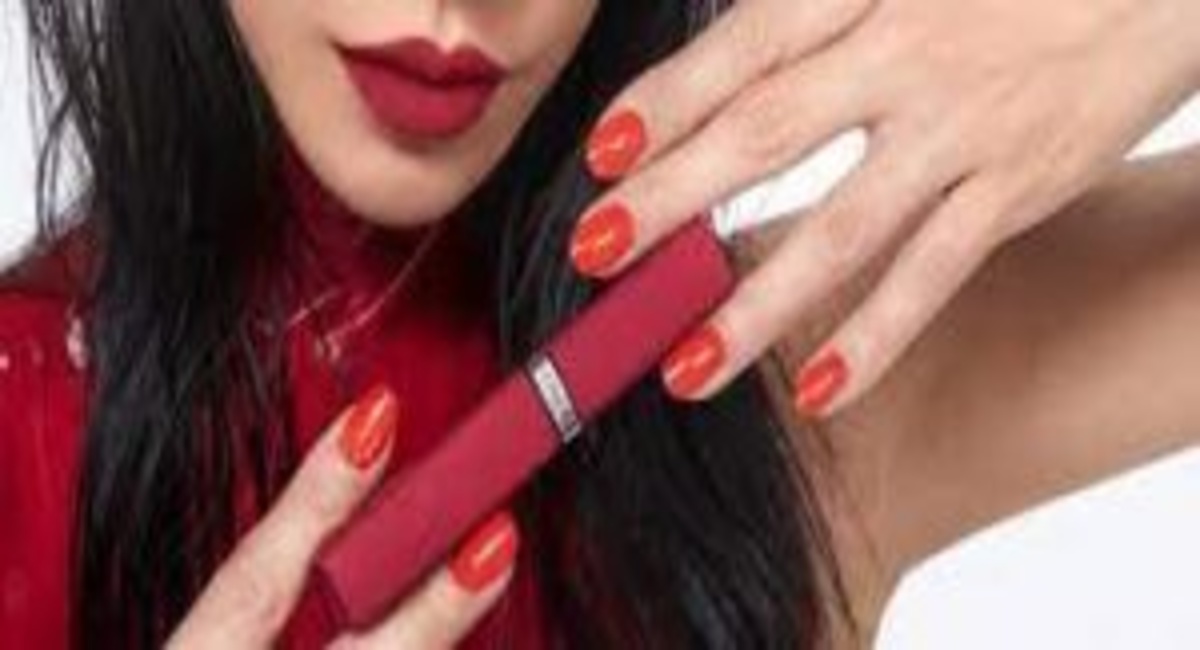 7 Lipsticks from Health and Glow You’ll Fall in Love